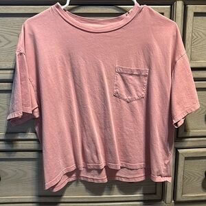 american eagle cropped tee